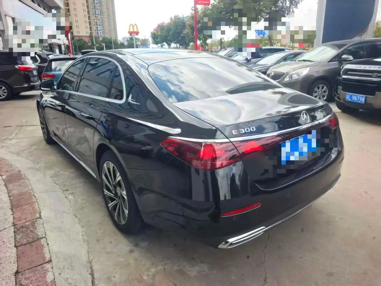 Mercedes Benz E Class 2025 E 300 L 48V 2.0T Luxury Automatic Gear 2