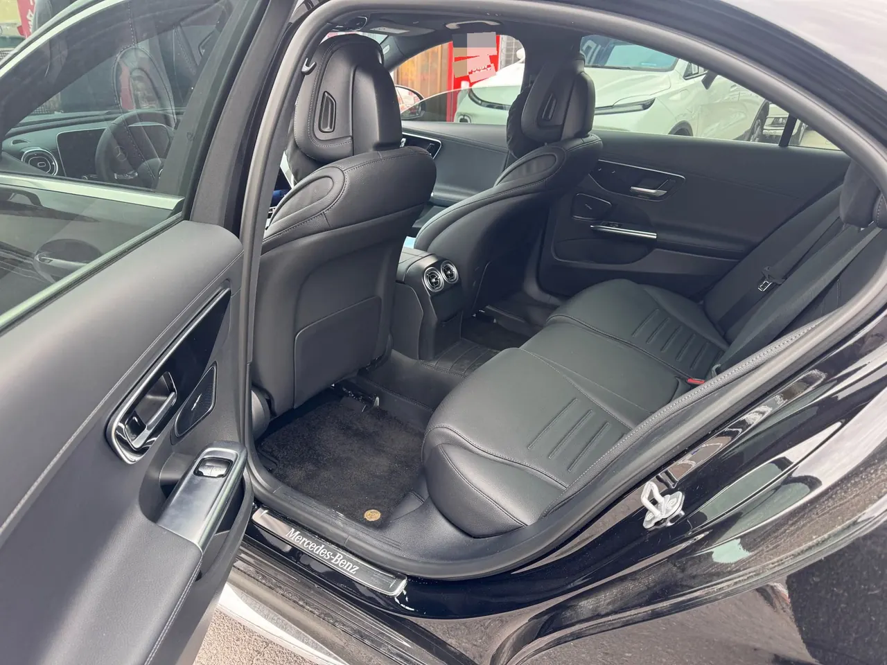 Mercedes Benz Class C 2025 C 260 L 48V 1.5T Sports Edition Automatic Gear 5