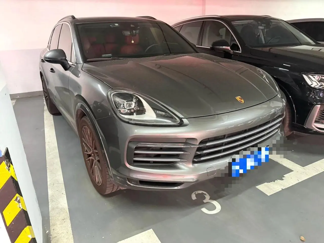 Porsche Cayenne (Imported) 2022 Cayenne 3.0T Platinum Edition Automatic Gear 2