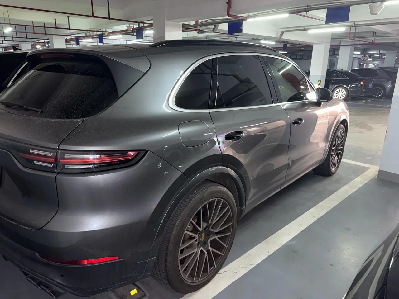 Porsche Cayenne (Imported) 2022 Cayenne 3.0T Platinum Edition Automatic Gear 3