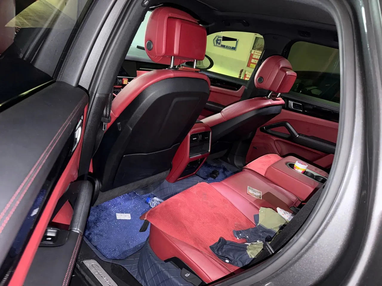 Porsche Cayenne (Imported) 2022 Cayenne 3.0T Platinum Edition Automatic Gear 6