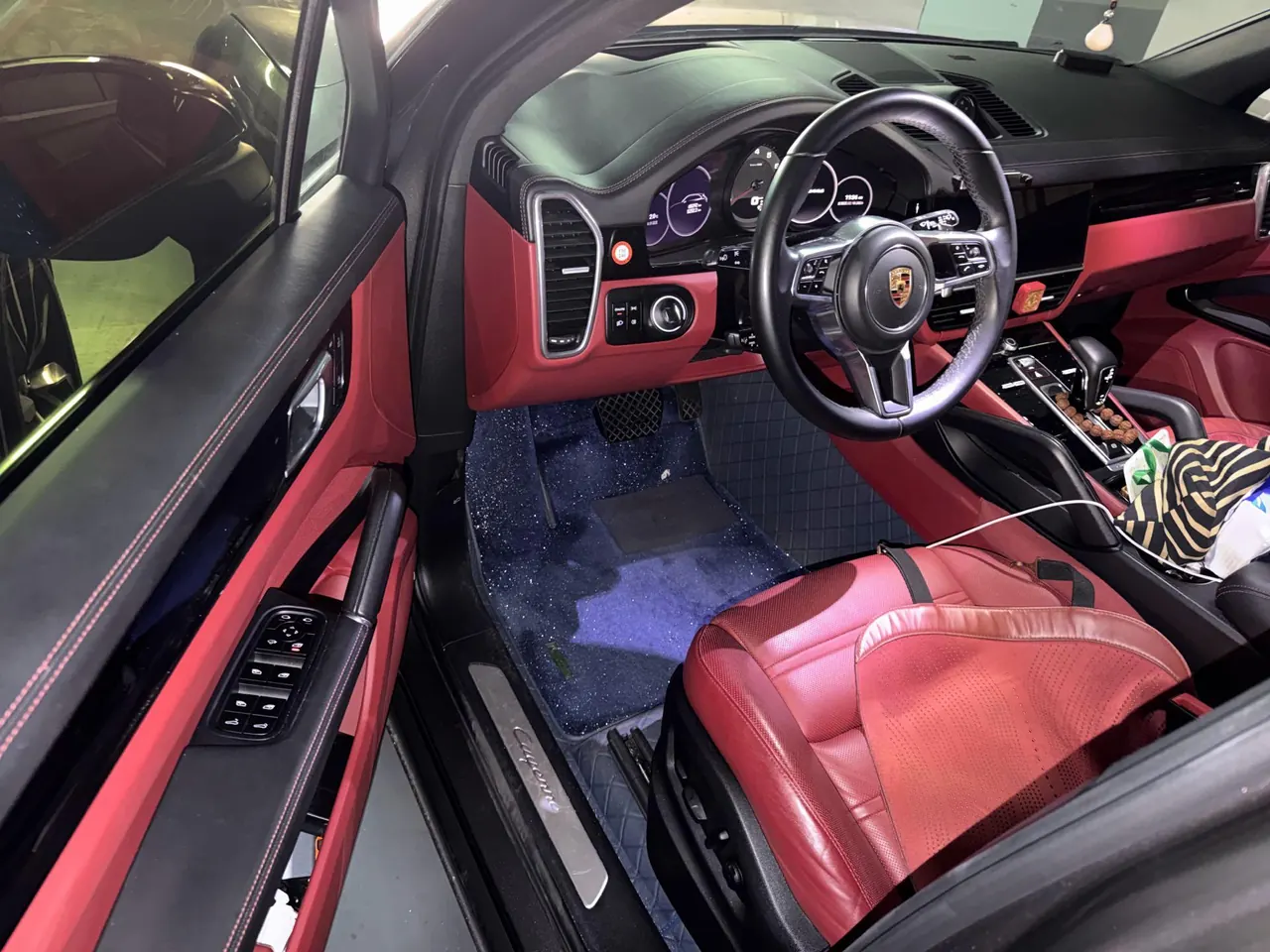 Porsche Cayenne (Imported) 2022 Cayenne 3.0T Platinum Edition Automatic Gear 7