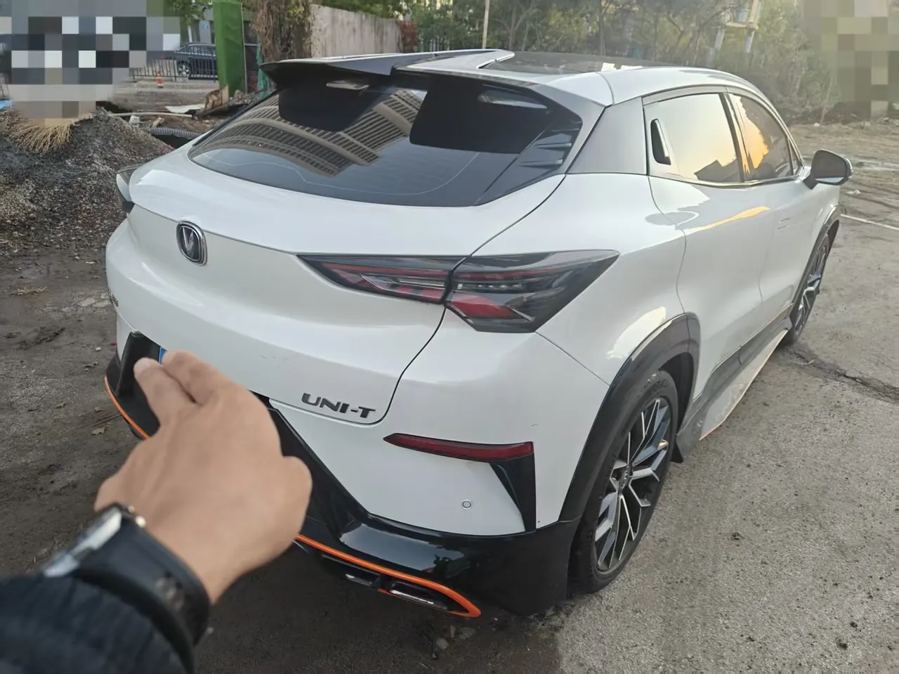 ChangAn 2022 UNI-T 1.5T honorable automatic gear 2