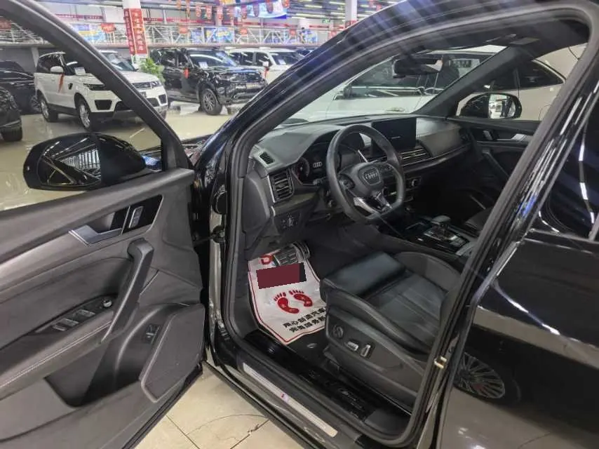 Audi 2025 Q5L 2.0TFSI 40TFSI 45th Anniversary Collection Edition Quattro Deluxe Dynamic Automatic 4