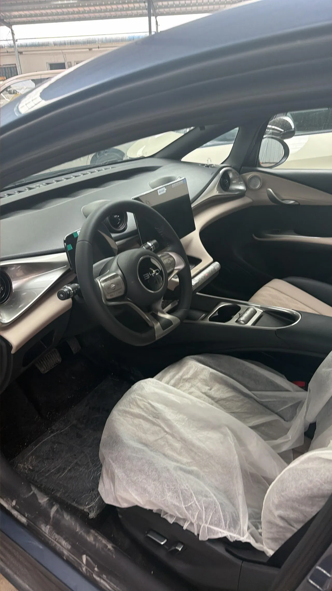 BYD 2025 Dolphins 420km Free Edition Automatic 3