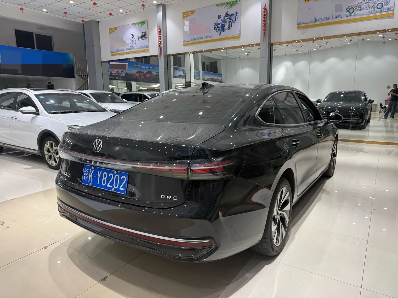 Volkswagen 2025 Passat Pro 1.5TSI 300TSI Star Dragon Edition Automatic Gear 4