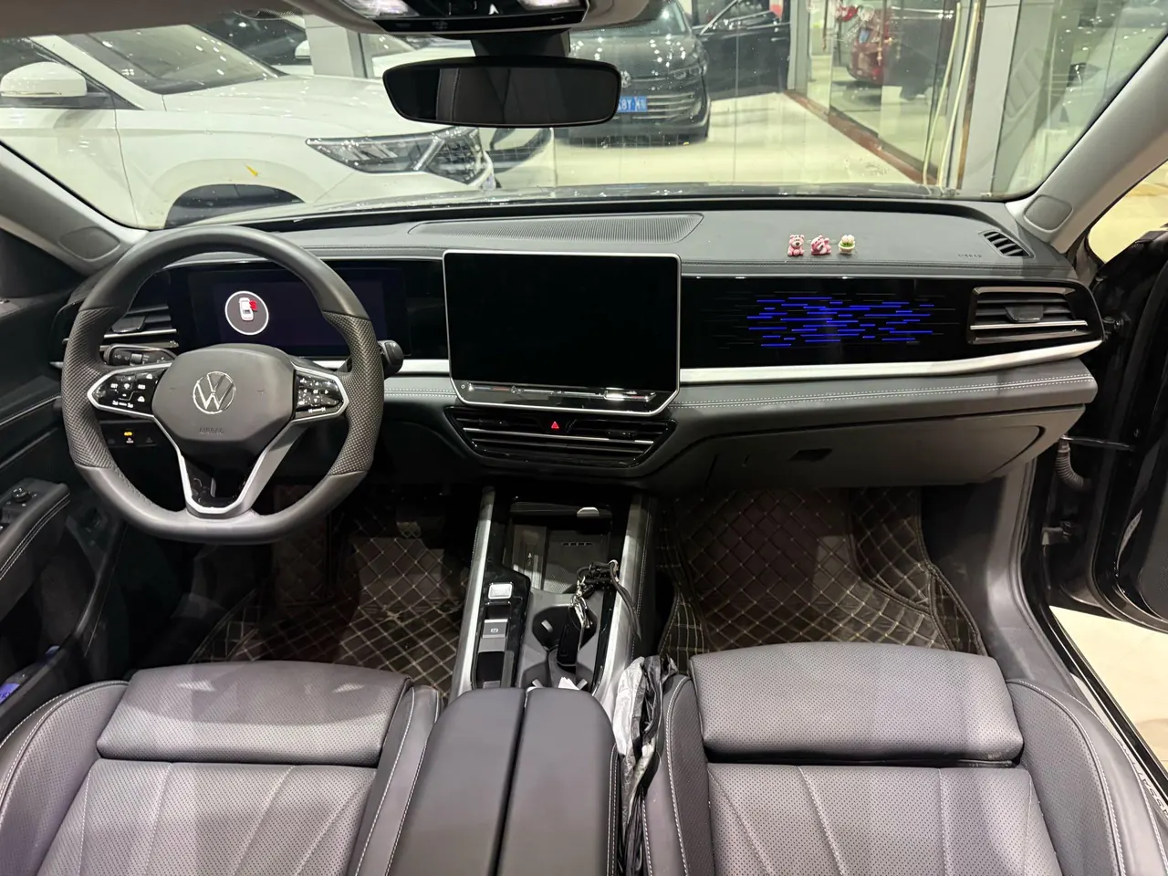 Volkswagen 2025 Passat Pro 1.5TSI 300TSI Star Dragon Edition Automatic Gear 8
