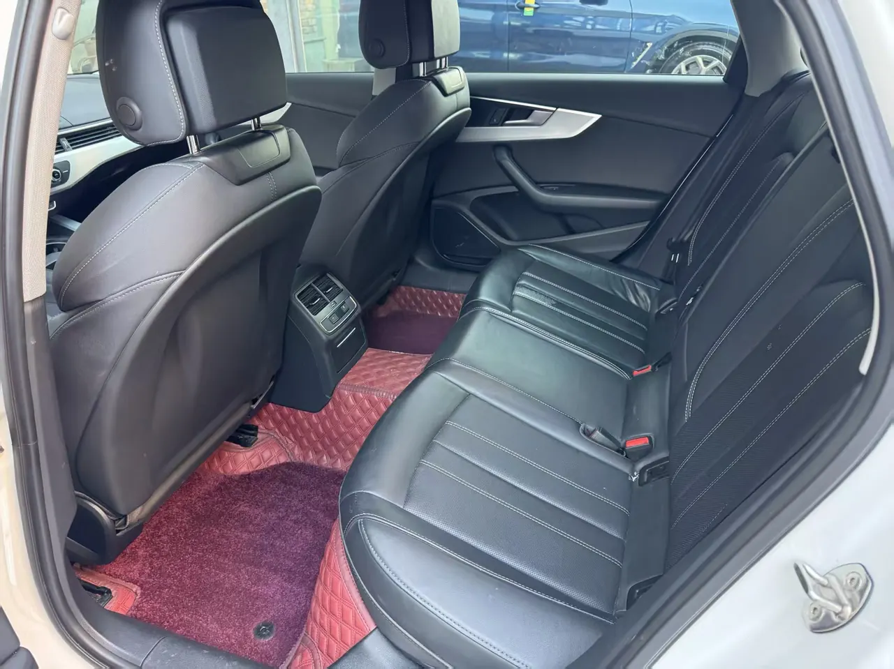 Audi 2022 A4L 2.0TFSI 40TFSI Fashion Dynamic Automatic 5