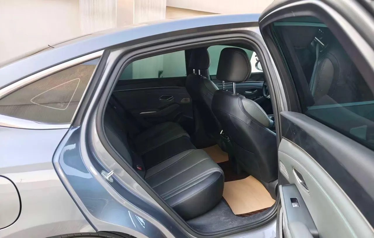 BYD 2025 Qin L DM-i 1.5 stepless smart driving version 120KM Exceed automatic gear 4