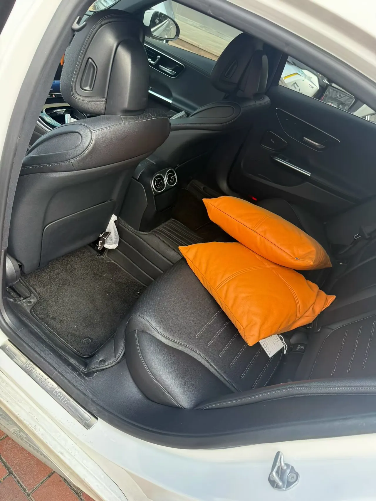 Mercedes Benz Class C 2022 C 200 L 48V 1.5T Sports Edition (Modified) Automatic Gear 3