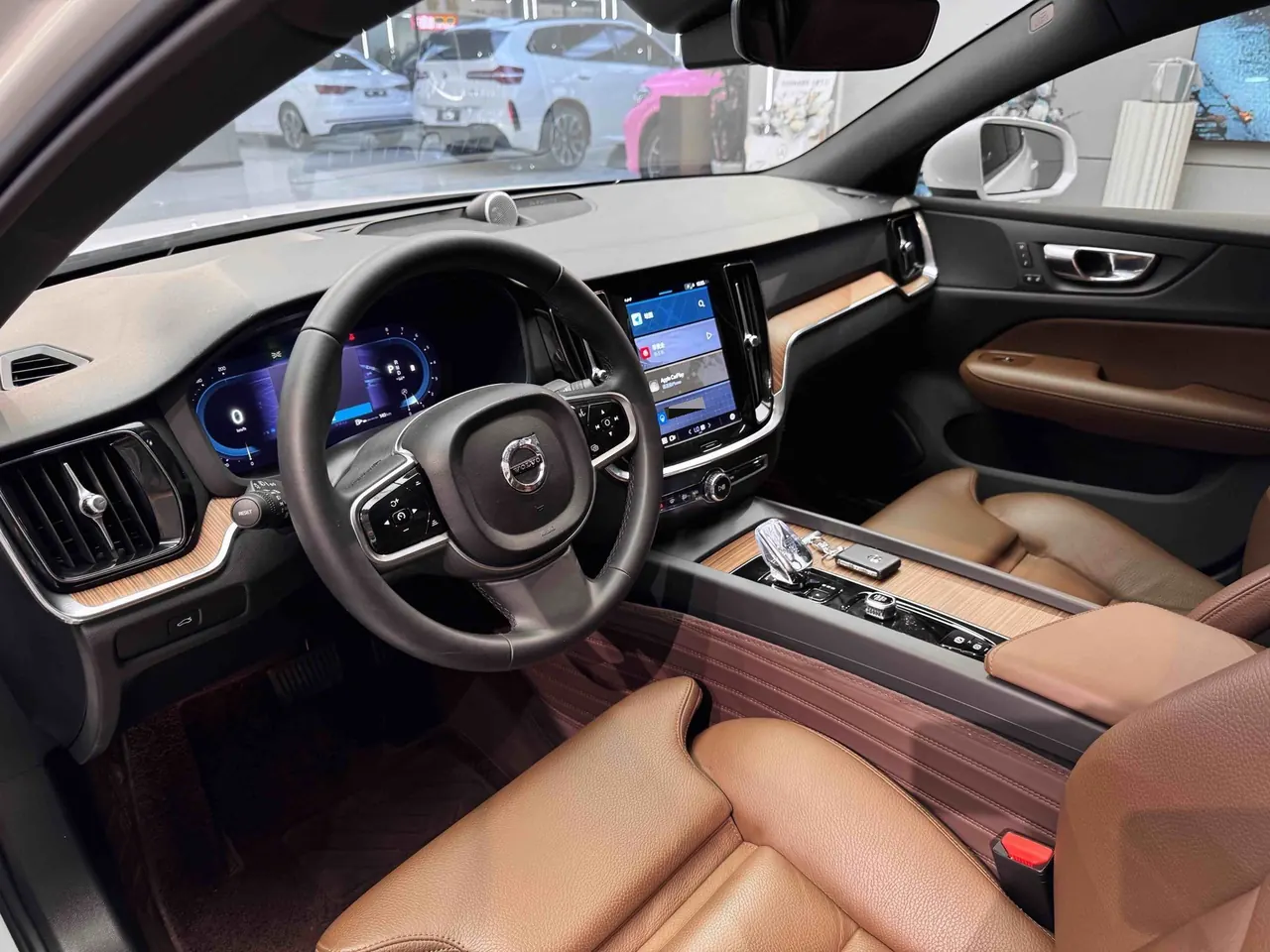Volvo 2025 S60 48V 2.0T B4 Zhiyuan Deluxe Edition Automatic Gear 4