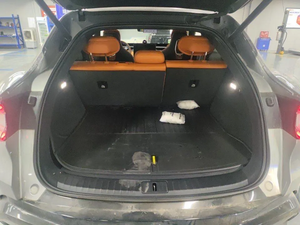 MI 2025 YU7 Long Endurance Rear Drive Automatic Gear 6