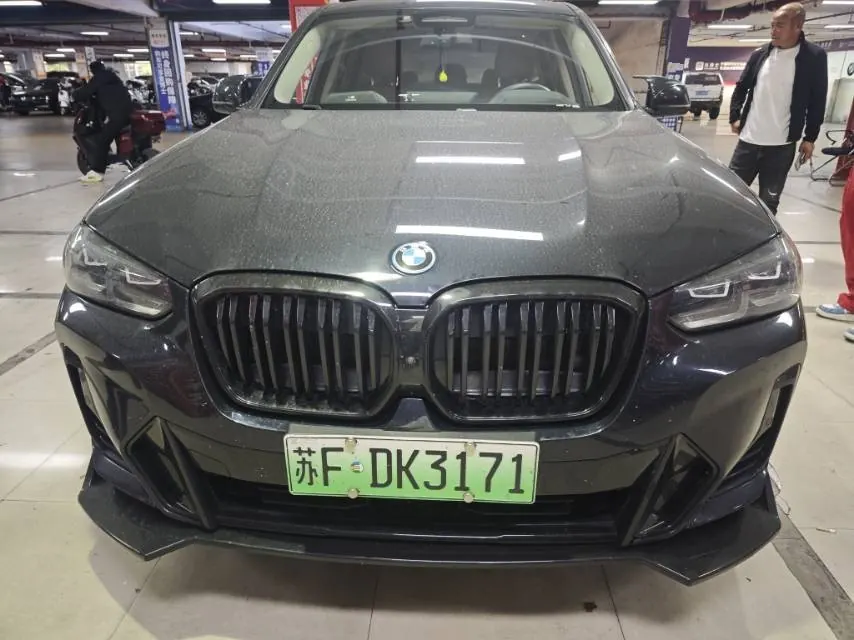 BMW 2022 iX3 Creat Collar Automatic - View 1