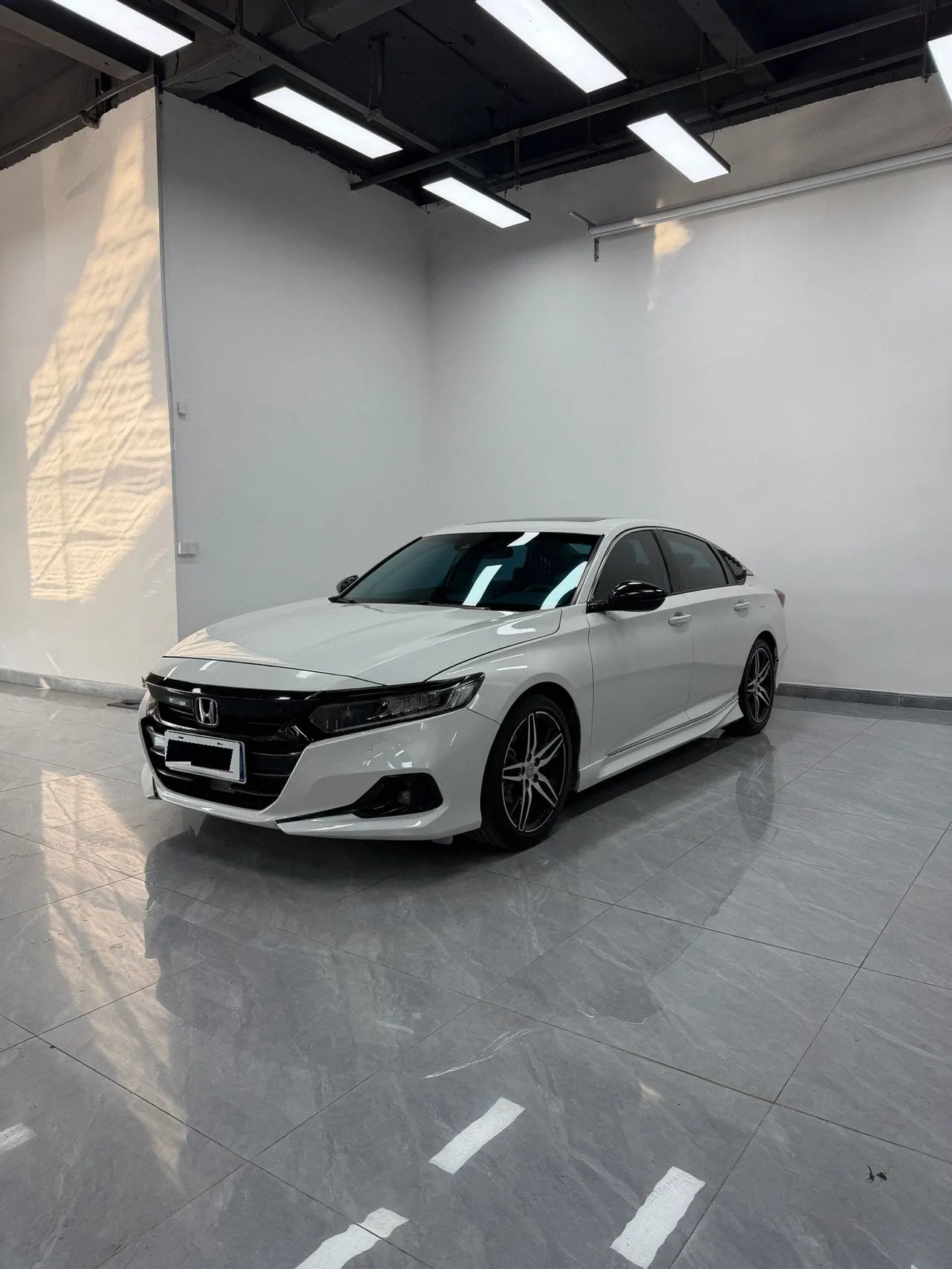 Honda 2022 10th Generation Accord 1.5T Stepless 260TURBO Magic Night Premium Edition Automatic Gear - View 1