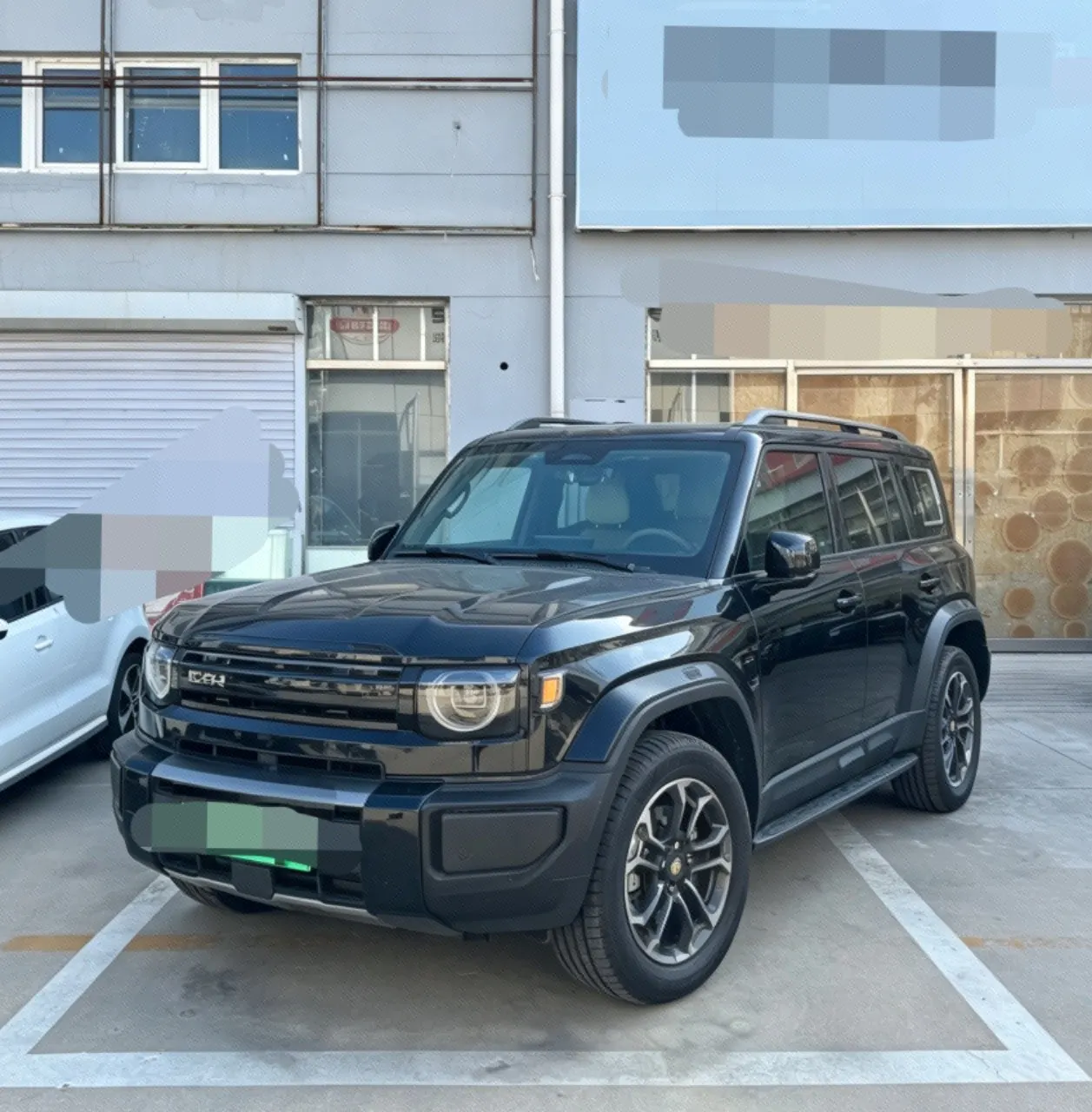ICAR 2026 iCAR V 27 200KM 4WD Falcon 500 Automatic - View 1