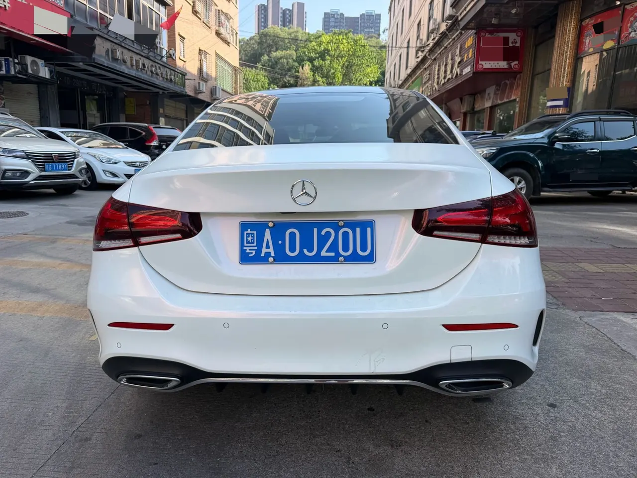 Mercedes Benz Class A 2022 A 200 L 1.3T Dynamic Automatic 10