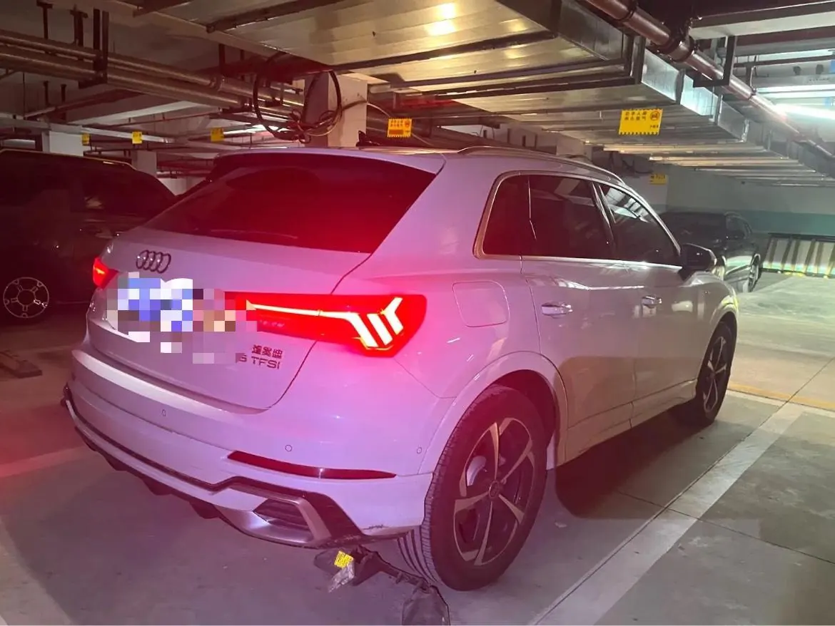Audi 2025 Q3 1.5TFSI 35TFSI 45th Anniversary Collection Edition Quattro Fashion Dynamic Automatic Gear 6