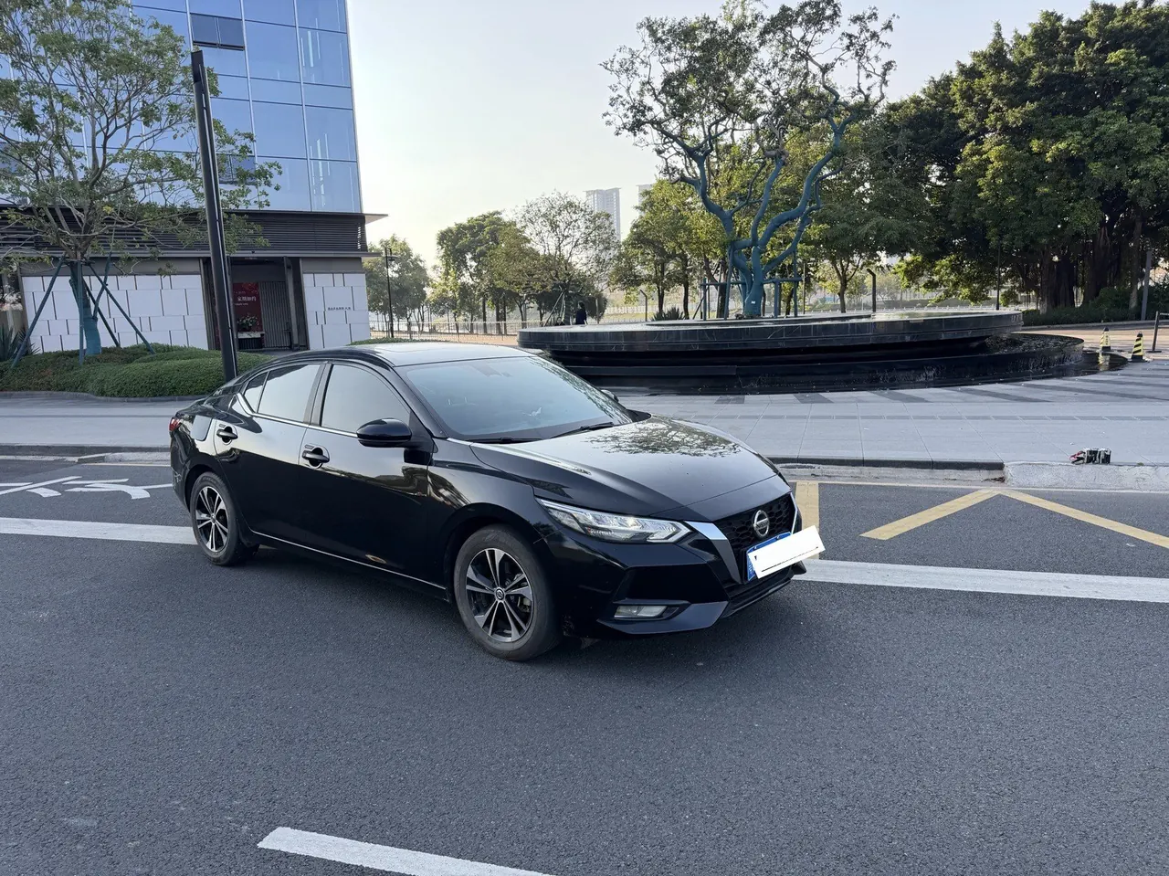 Nissan 2022 Sylphy 1.6 Stepless XL Pleasant Edition Automatic Gear 3