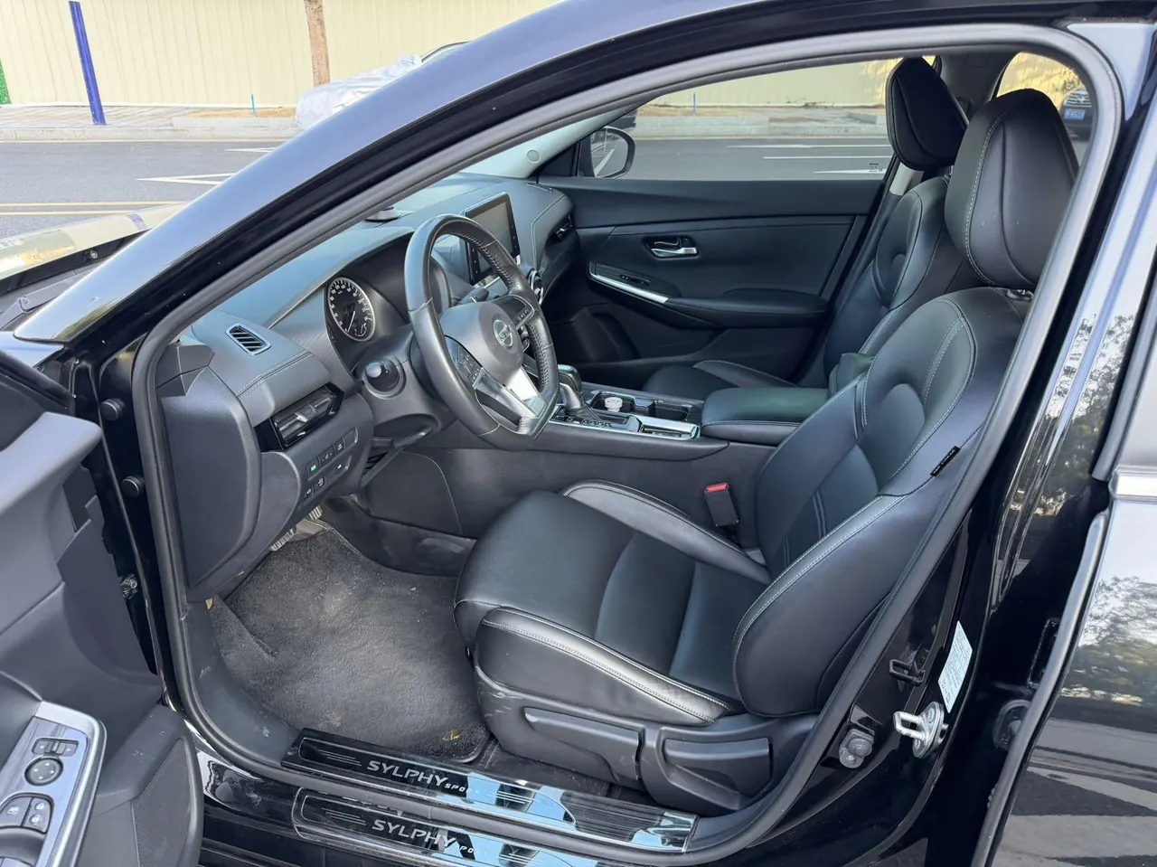 Nissan 2022 Sylphy 1.6 Stepless XL Pleasant Edition Automatic Gear 4
