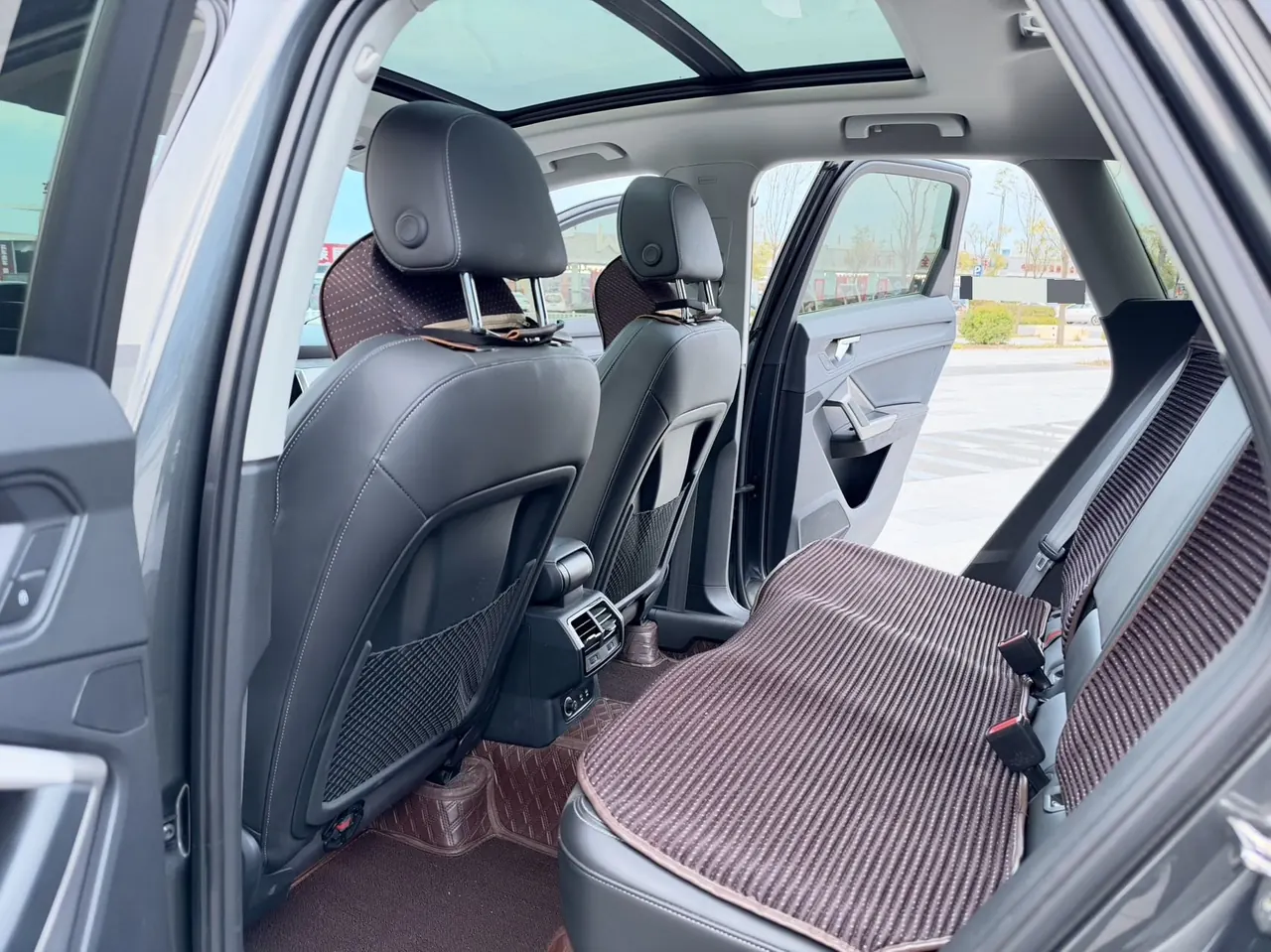 Audi 2022 Q3 1.4TFSI 35TFSI Fashion Elegant Automatic Gear 4
