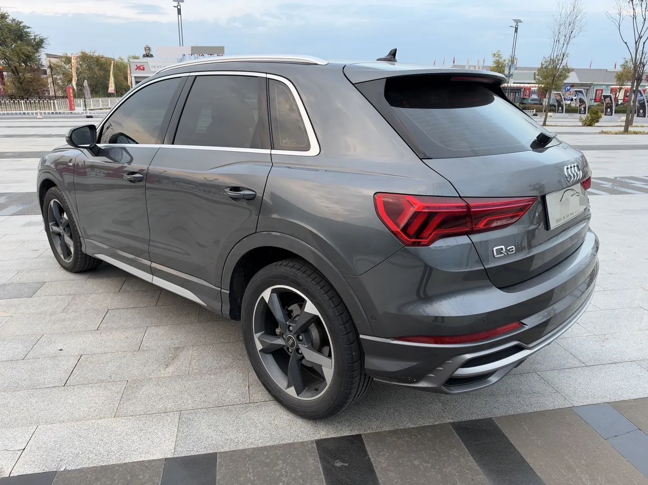 Audi 2022 Q3 1.4TFSI 35TFSI Fashion Elegant Automatic Gear 7