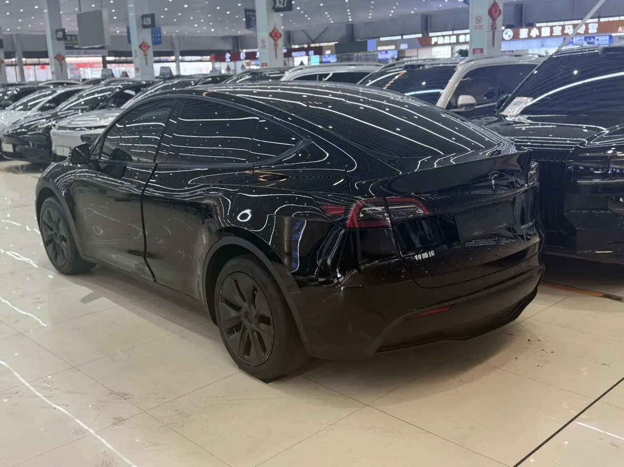 Tesla 2023 Model Y rear-wheel drive version automatic transmission 5