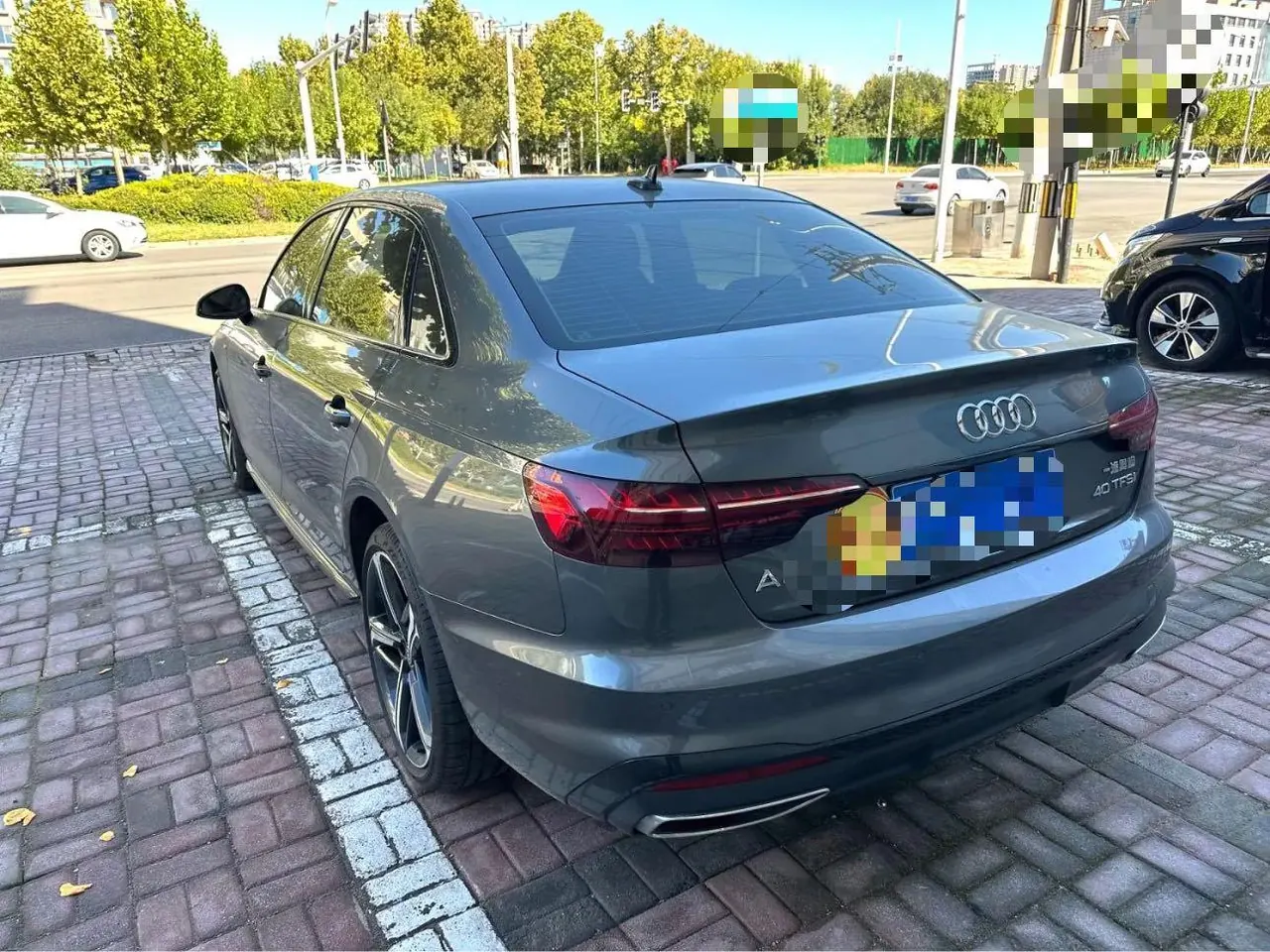 Audi 2025 A4L 2.0TFSI 40TFSI 2 million‑vehicle celebration edition, luxury sporty model, automatic transmission 3