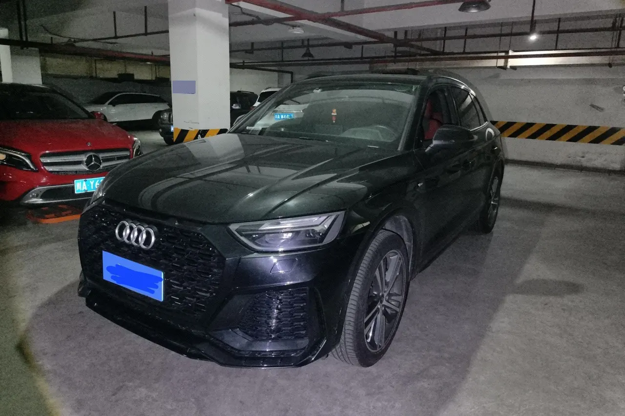 Audi 2022 Q5L 2.0TFSI 45TFSI luxury dynamic automatic transmission - View 1