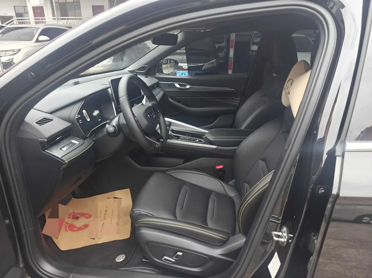 Geely 2023 Xingrui 1.5TD Kunlun Edition Automatic Gear 4