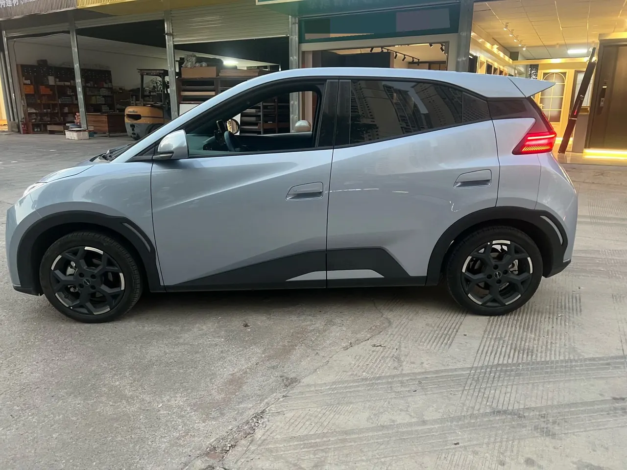 BYD 2024 Seagull Glory Edition 405km Flying Edition Automatic Gear 3
