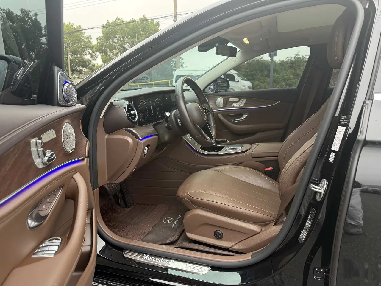 Mercedes Benz E Class 2021 E 300 L 2.0T Luxury (Modified) Automatic Gear 4