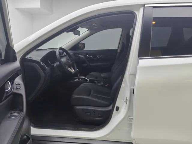 Nissan 2022 Qijun Glory 2.0 Stepless Two-Drive Smart Joint Premium Edition Automatic Gear 13
