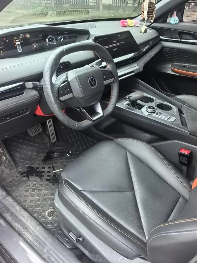 ChangAn 2022 UNI-V 1.5T Sports Edition Automatic 9