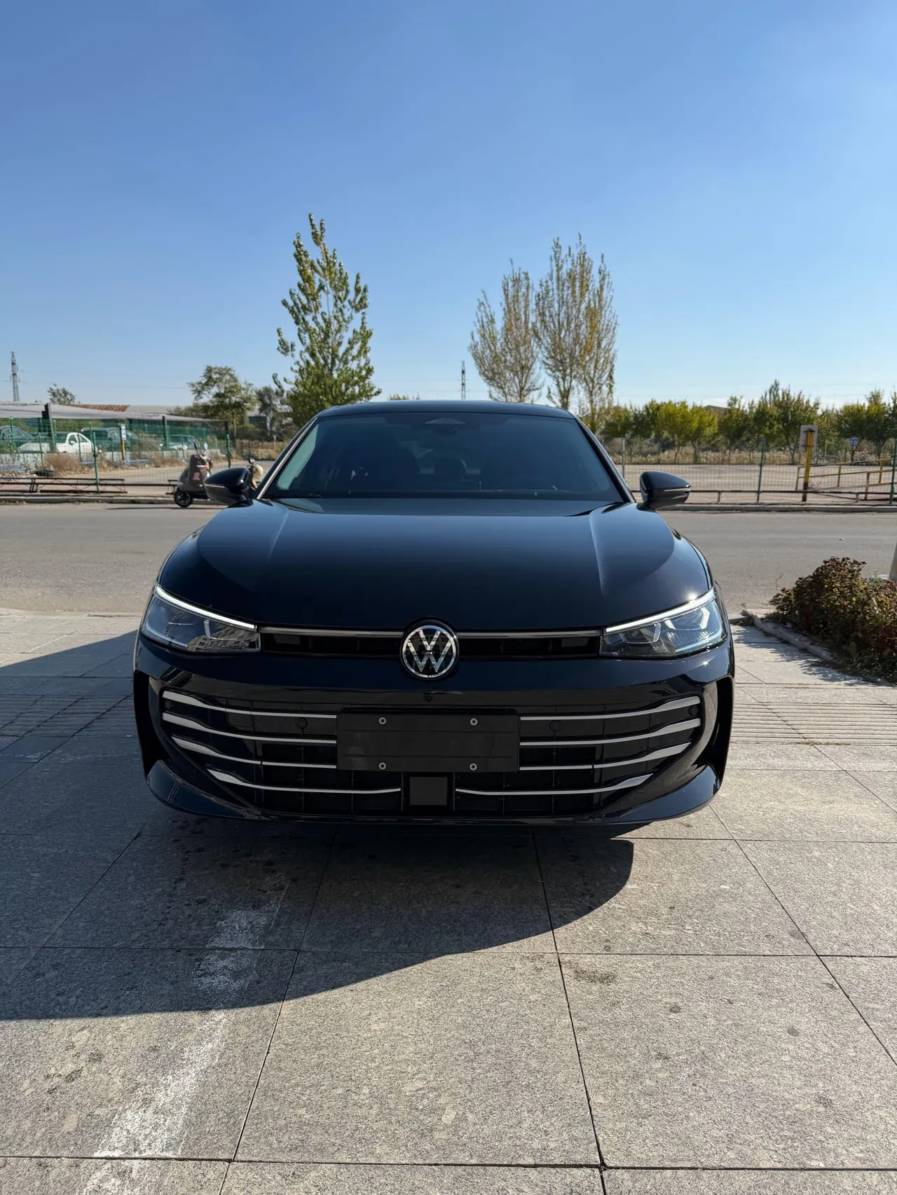 Volkswagen 2026 Passat Pro 2.0TSI 380TSI Longyun Edition Automatic Gear 2