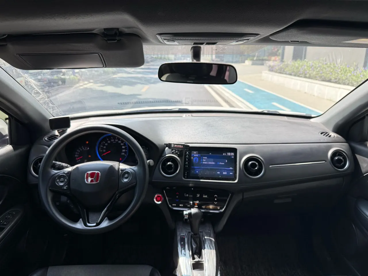 Honda 2020 XR-V 1.5T stepless 220TURBO deluxe automatic gear 9