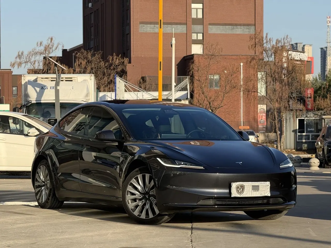 Tesla 2023 Model 3 Rejuvenation Edition Rear Wheel Drive Automatic Transmission 3