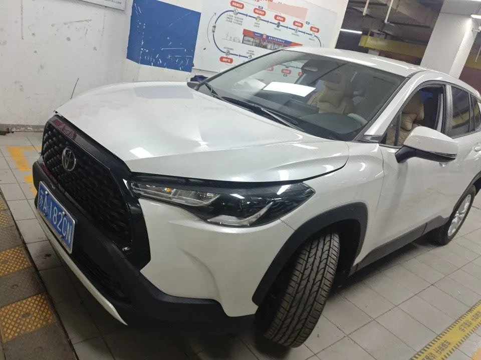 Toyota 2024 Corolla Cross 2.0 CVT Pioneer Edition, Automatic Transmission - View 1
