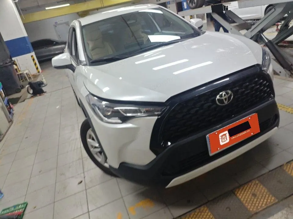 Toyota 2024 Corolla Cross 2.0 CVT Pioneer Edition, Automatic Transmission 2