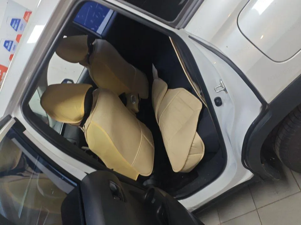 Toyota 2024 Corolla Cross 2.0 CVT Pioneer Edition, Automatic Transmission 5