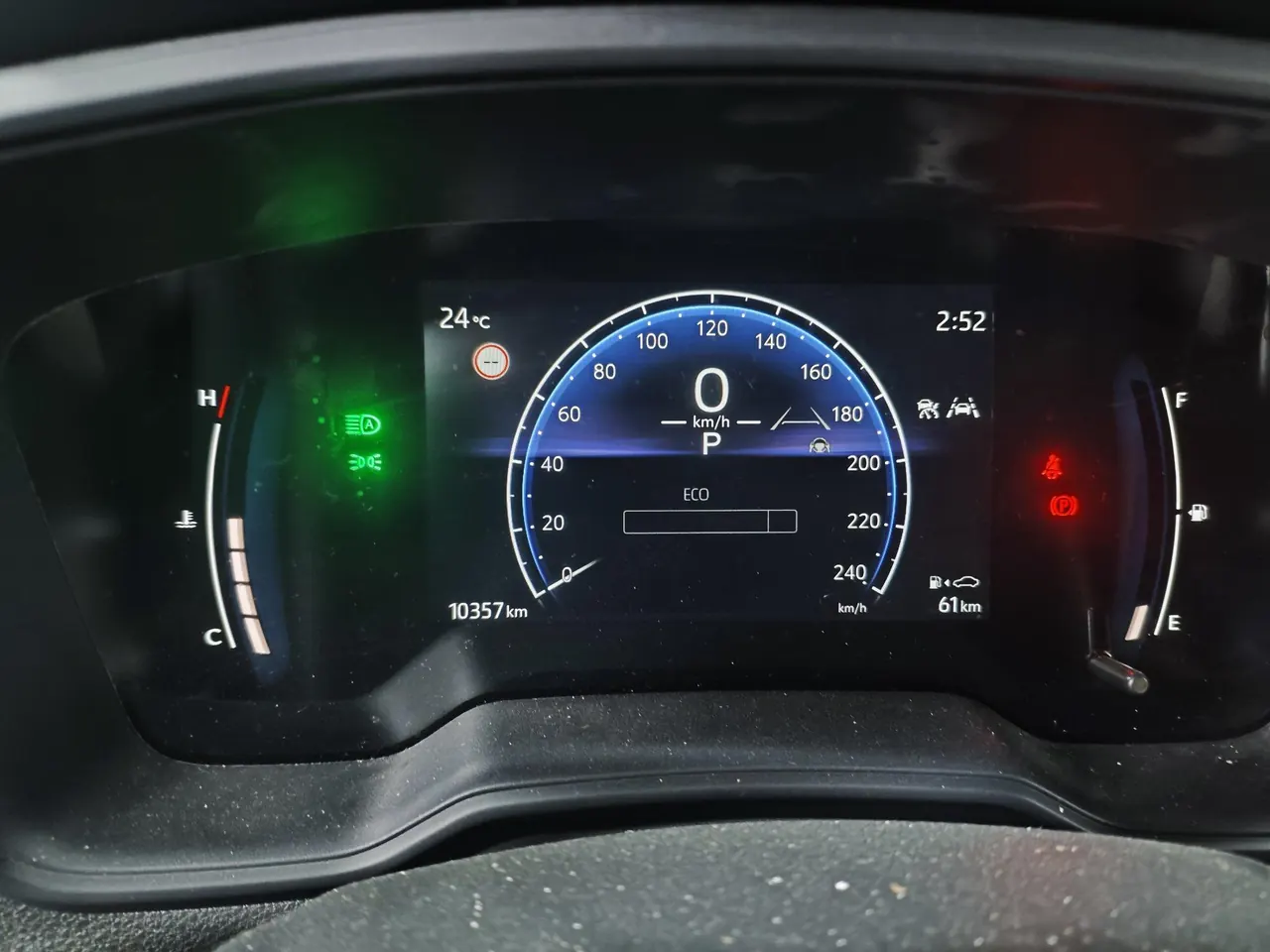 Toyota 2024 Corolla Cross 2.0 CVT Pioneer Edition, Automatic Transmission 8