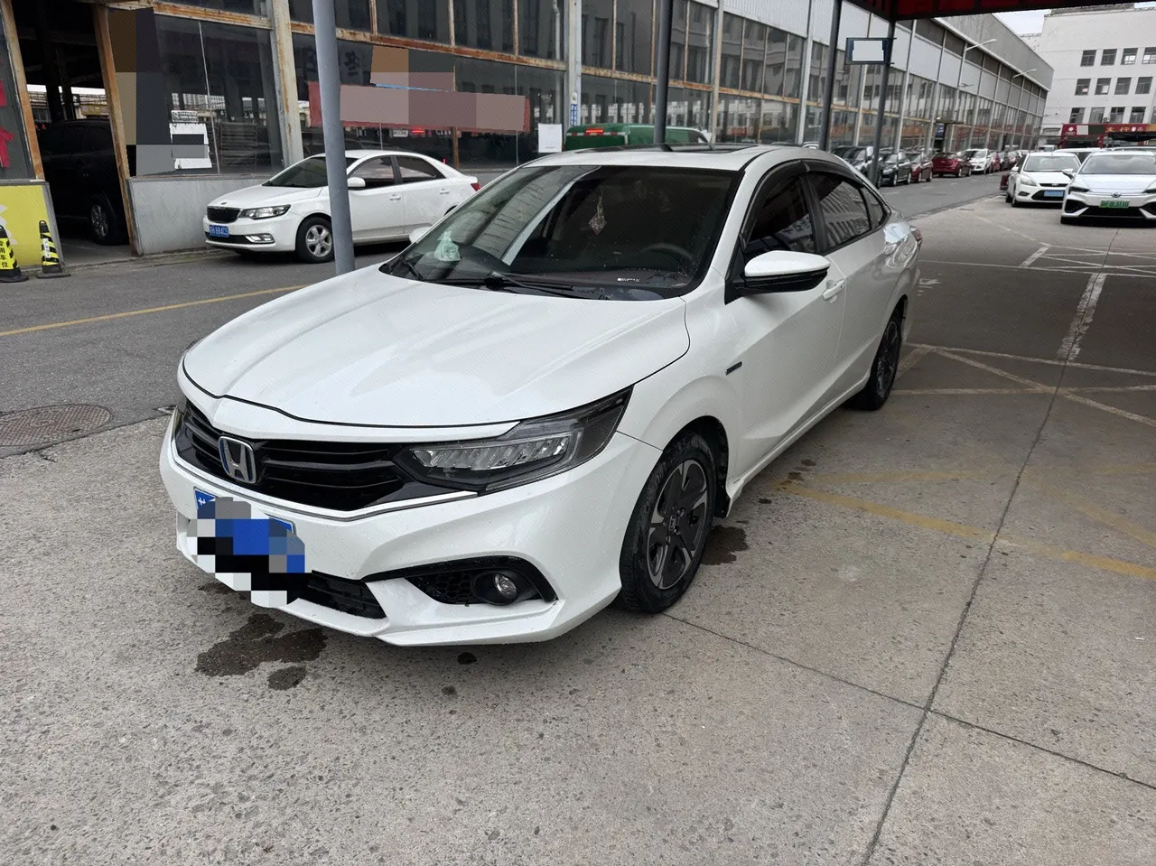 Honda 2021 hybrid 1.5 stepless sharp and clean version of automatic gear - View 1