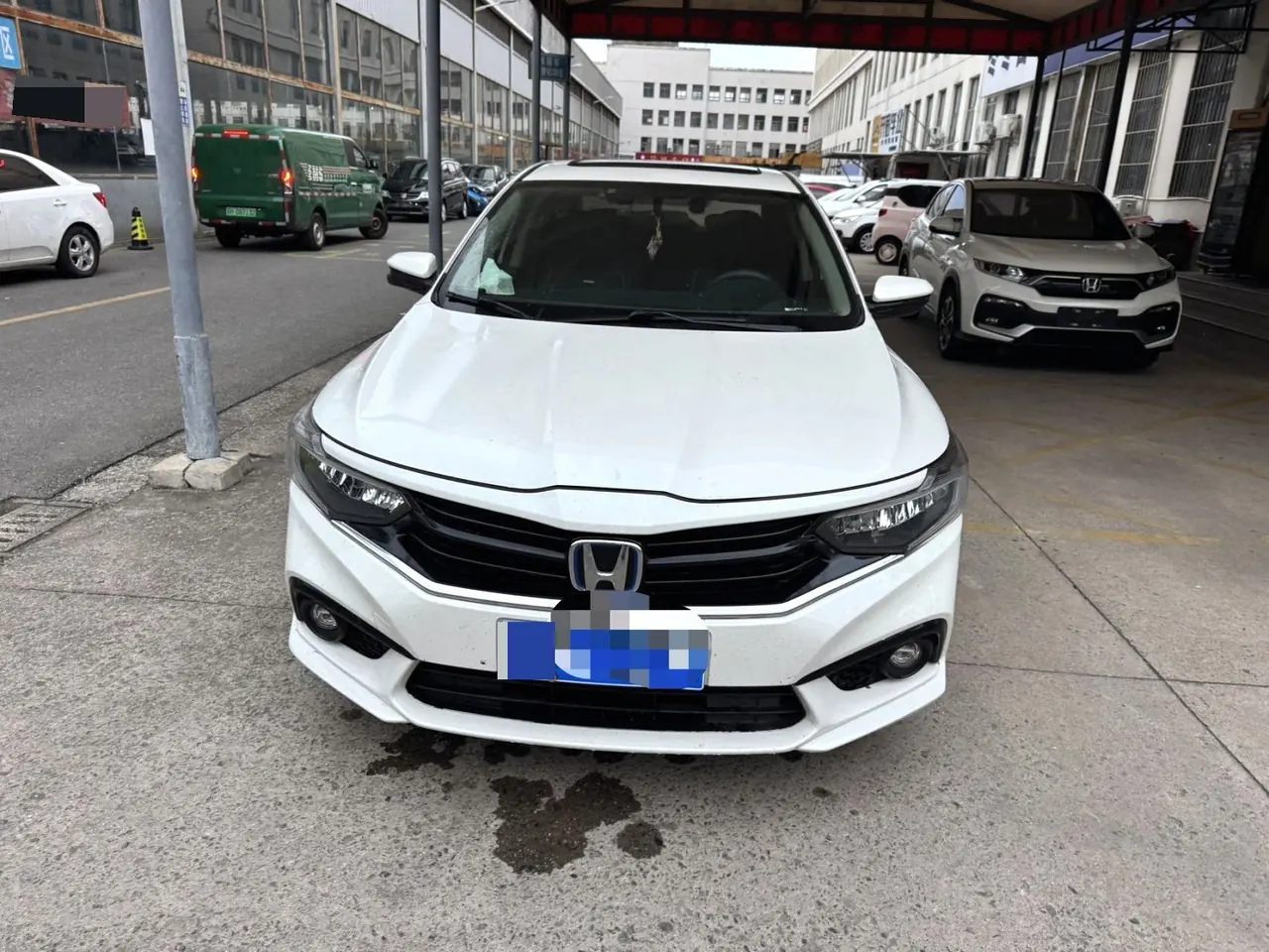 Honda 2021 hybrid 1.5 stepless sharp and clean version of automatic gear 2