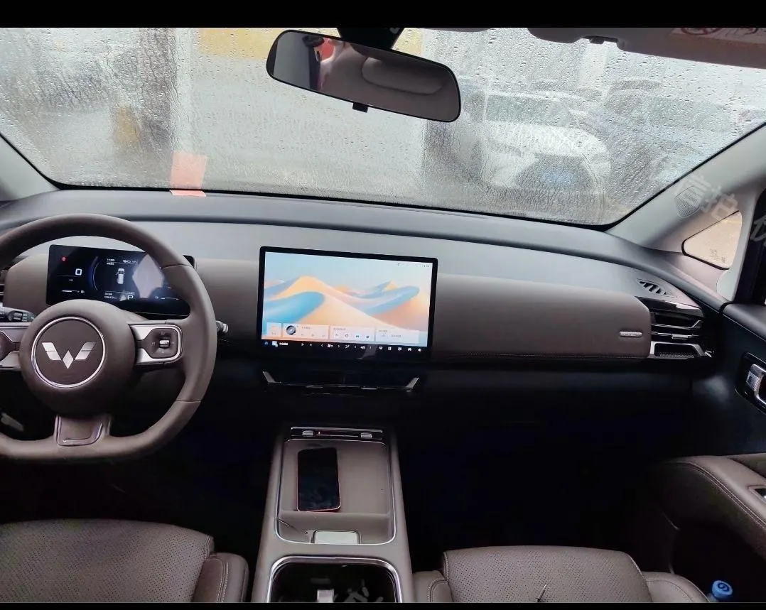 WuLing 2025 Starlight 730 1.5 Stepless 125km Luxury Automatic Transmission 3