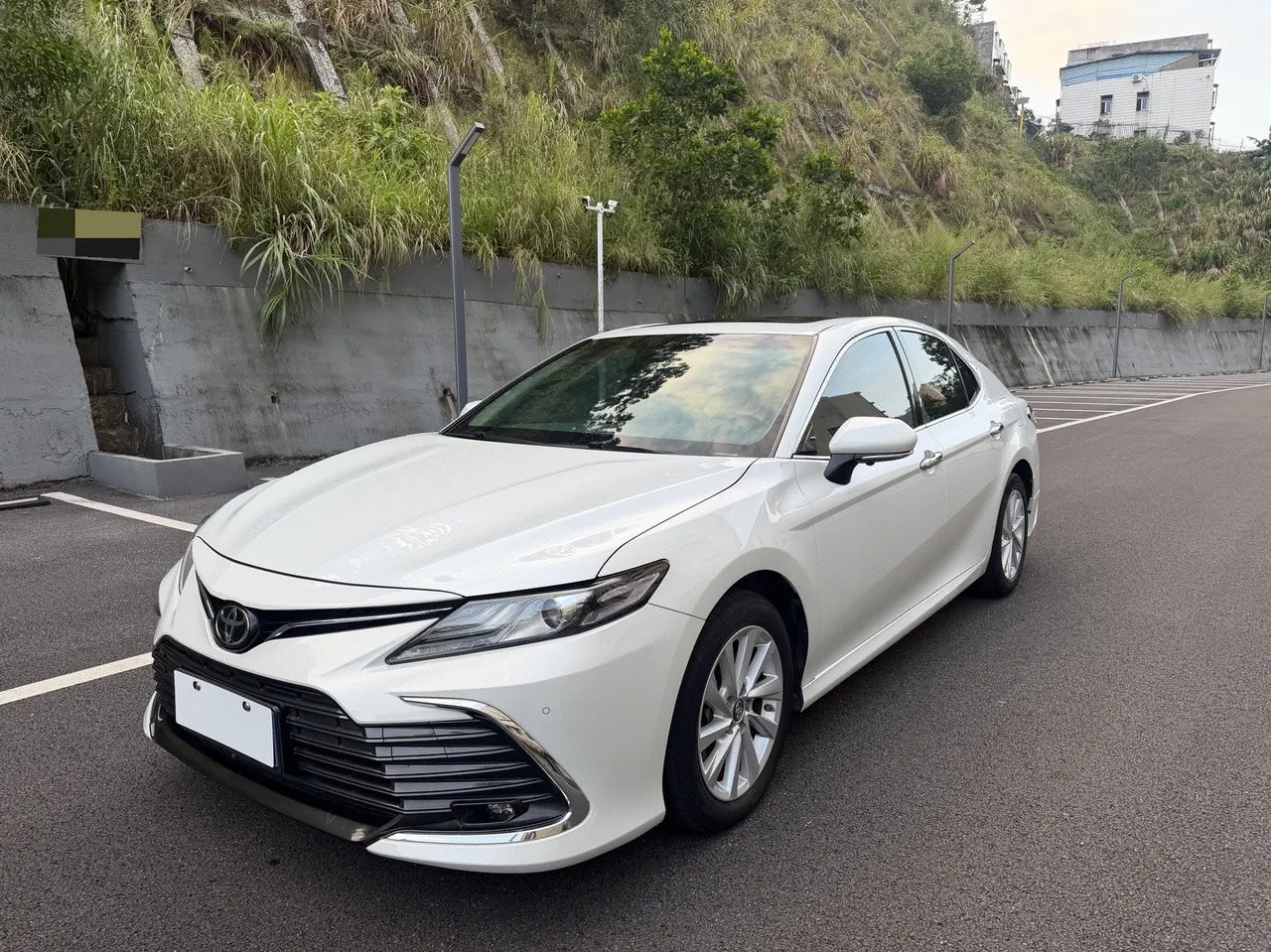 Toyota 2021 Camry 2.0G Stepless Deluxe Edition Automatic Gear - View 1