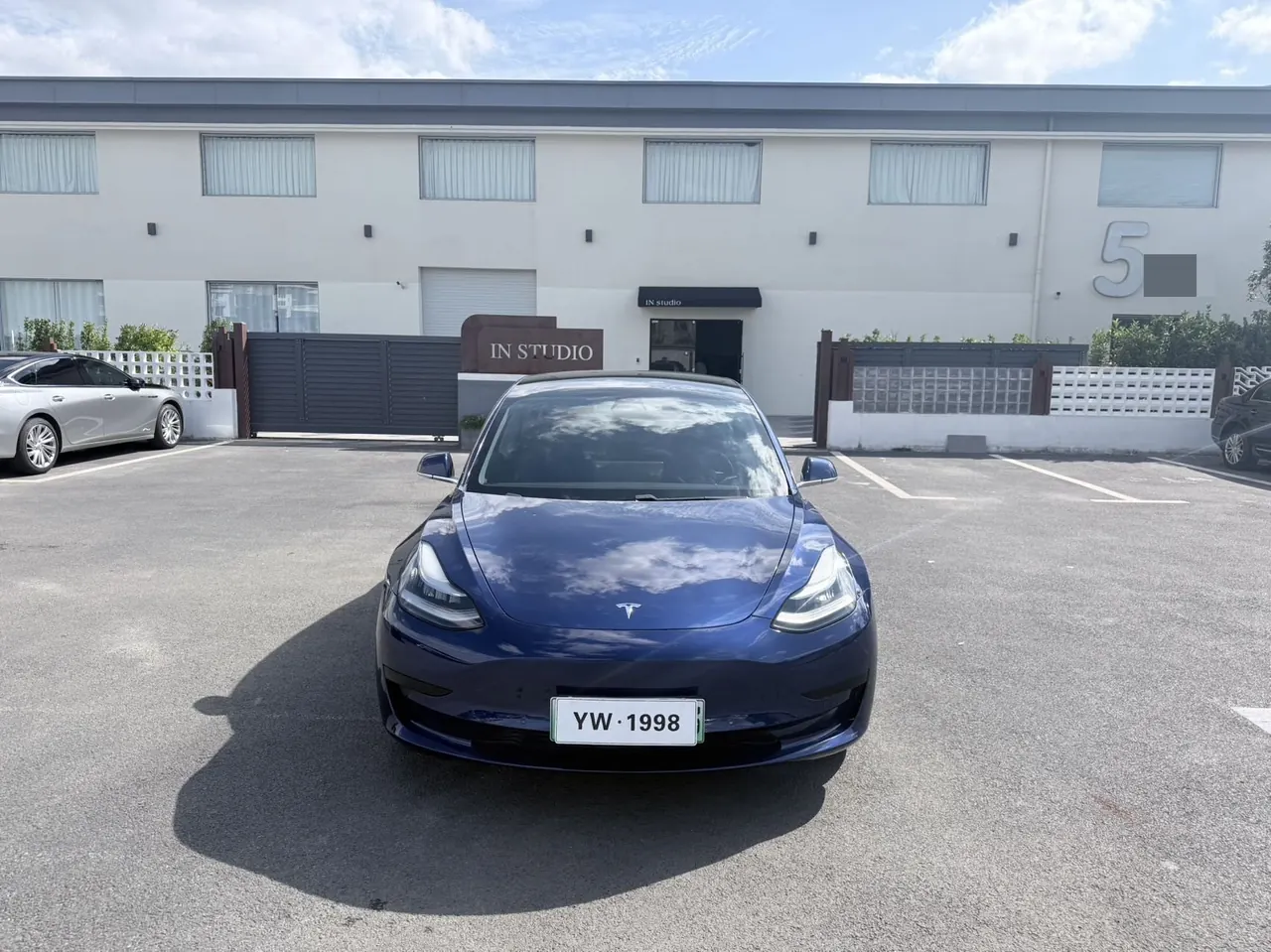 Tesla 2020 Model 3 Standard Endurance Rear Drive Upgraded Automatic Gear 2