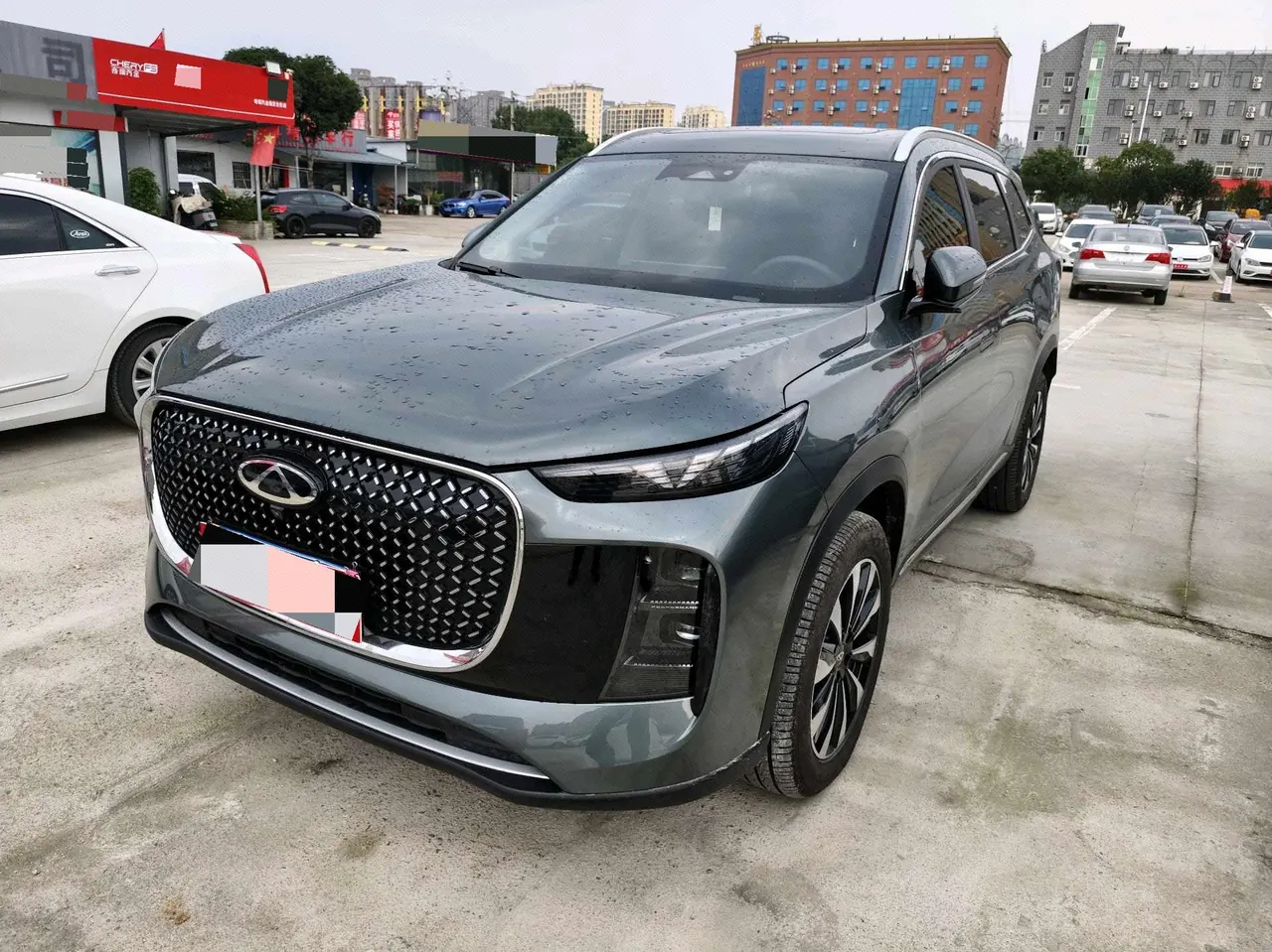Chery 2025 Ruihu 8 PLUS 1.6TGDI 290TGDI 7-seat automatic gear - View 1