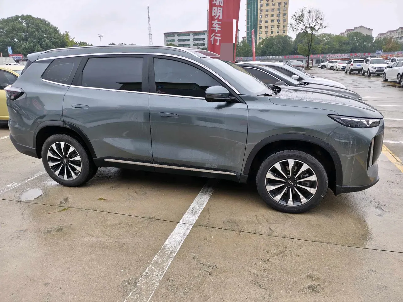 Chery 2025 Ruihu 8 PLUS 1.6TGDI 290TGDI 7-seat automatic gear 5