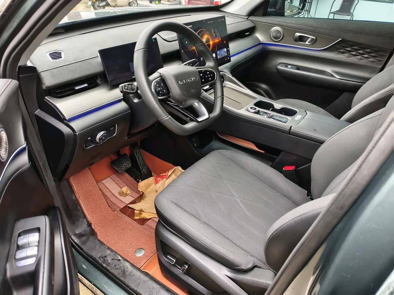 Chery 2025 Ruihu 8 PLUS 1.6TGDI 290TGDI 7-seat automatic gear 6