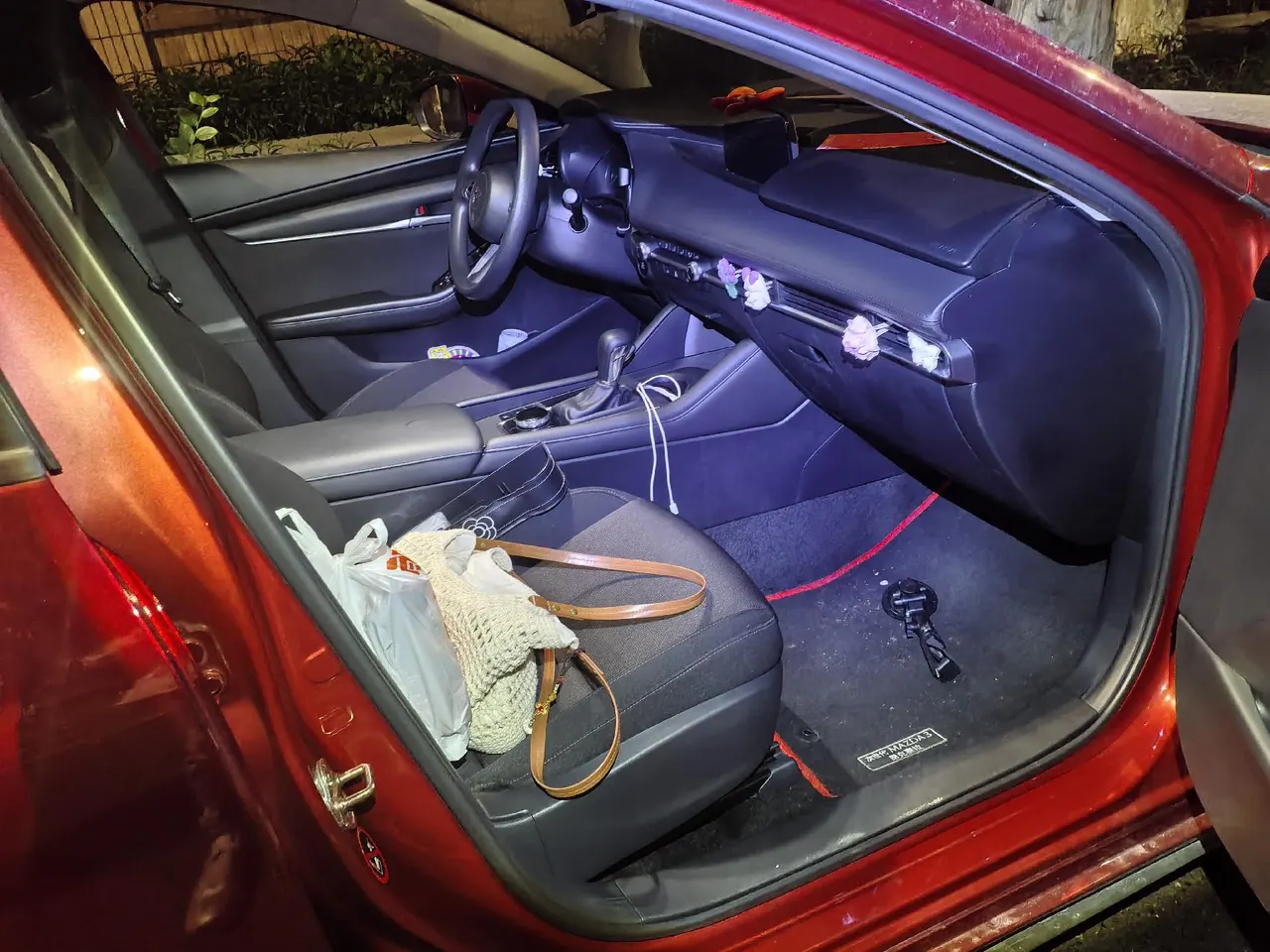 Mazda 3 Oncorsela 2020 Mazda 3 Oncorsela-sedan 1.5 quality version automatic transmission 7