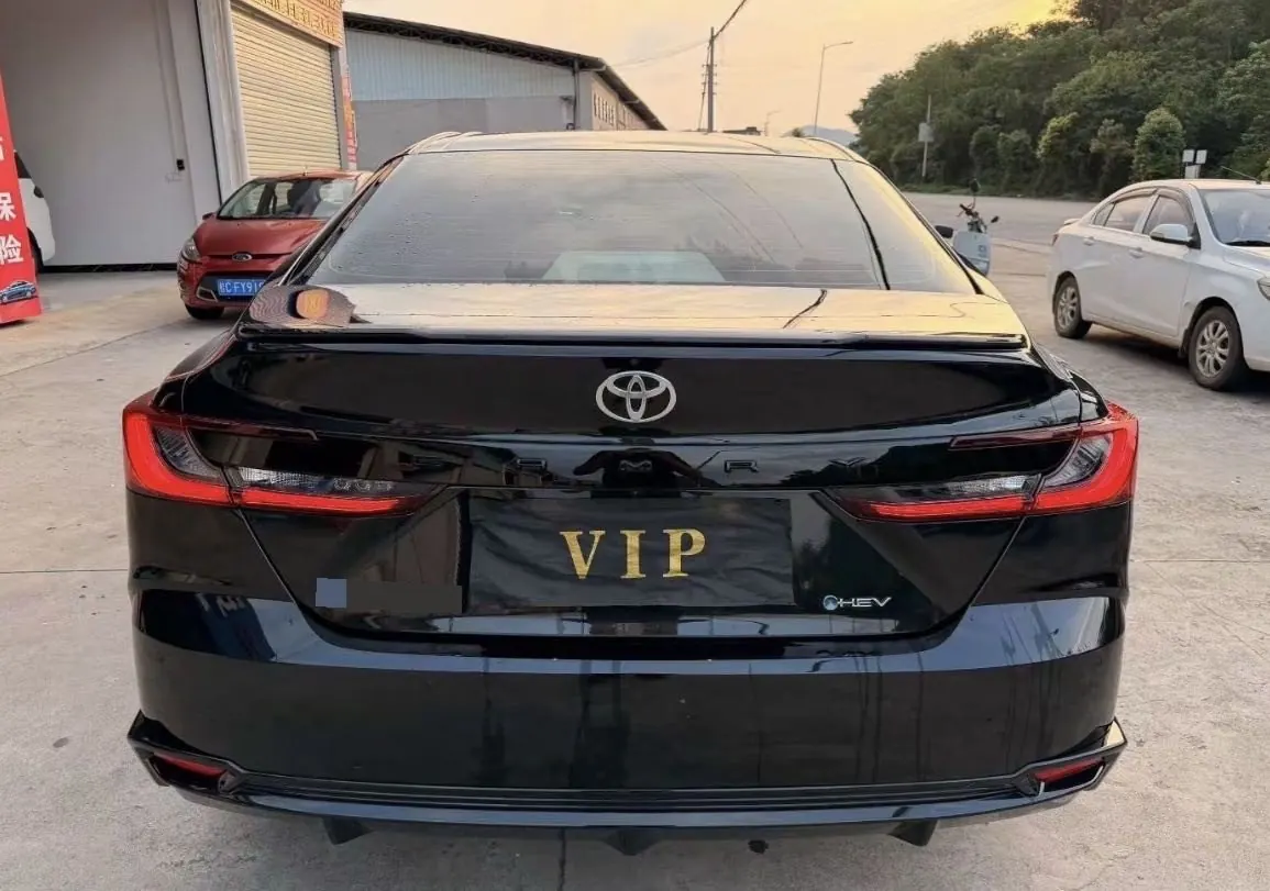 Toyota 2026 Camry Double Engine 2.0HSE Stepless Sports Lite Edition Automatic Gear 3